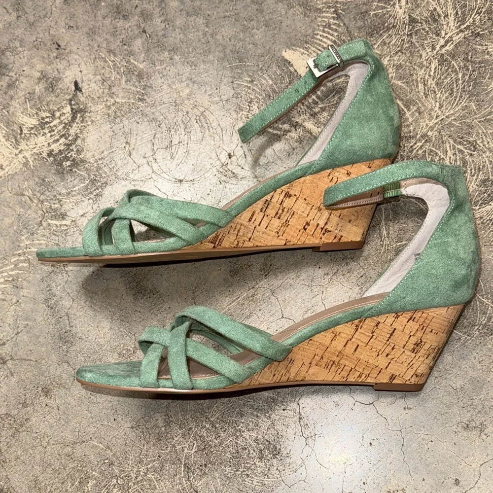 * Charles By Charles David Green Suede Wedges